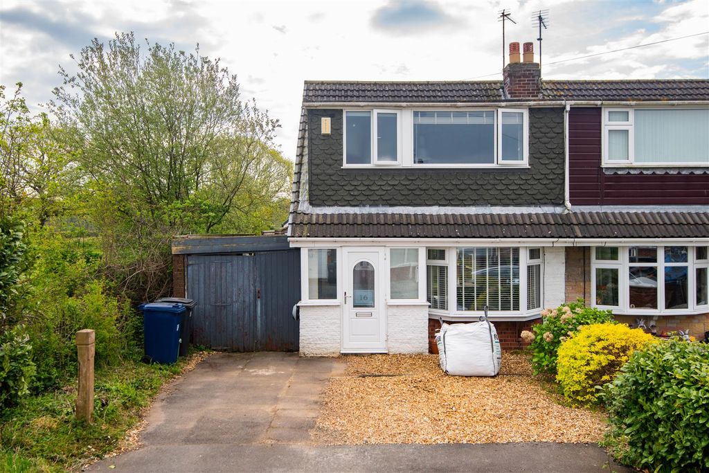 Property photo 1 of 18 Front External