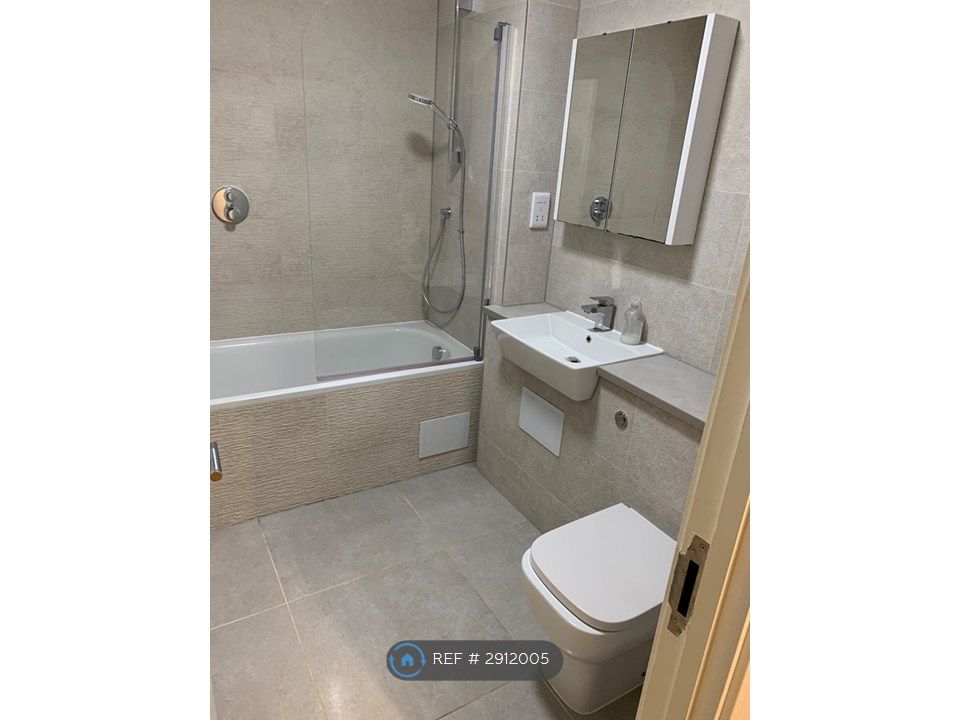 Property photo 3 of 4