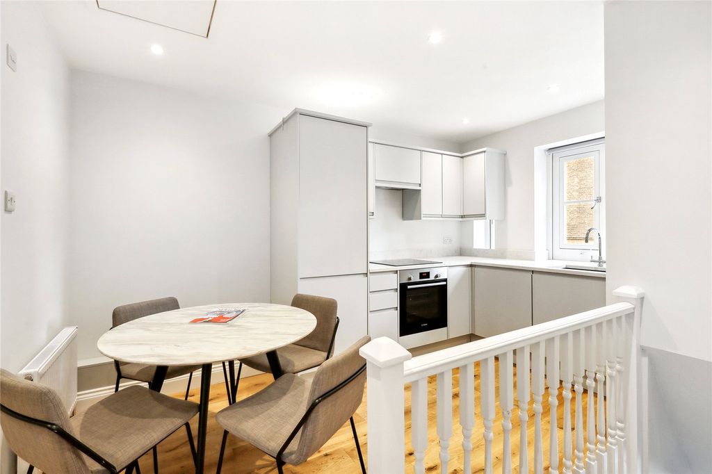 Property photo 1 of 10 Picture No. 22