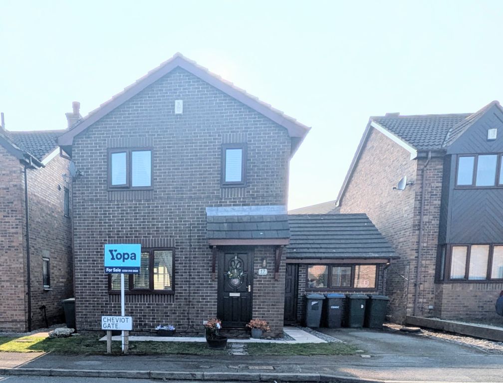 Property photo 1 of 30 1000039064