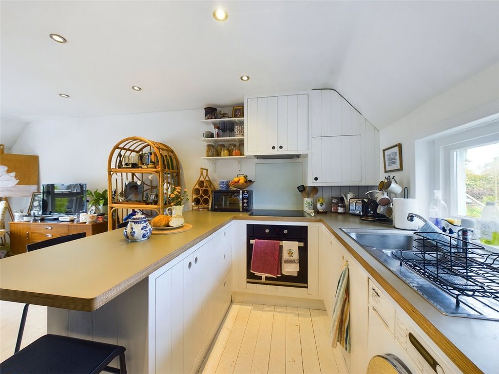 Property photo 3 of 15 Picture No. 04