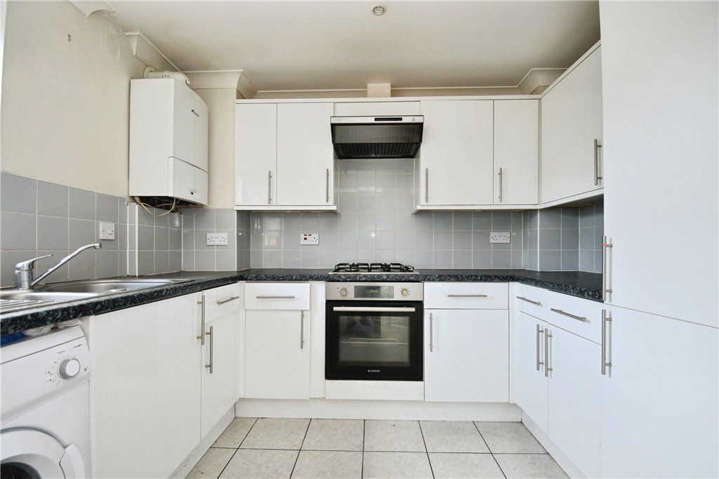 Property photo 3 of 9 Picture No. 17