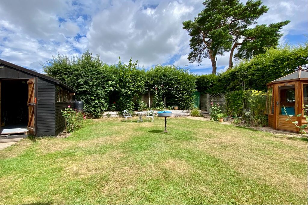 Property photo 3 of 30 Gallery