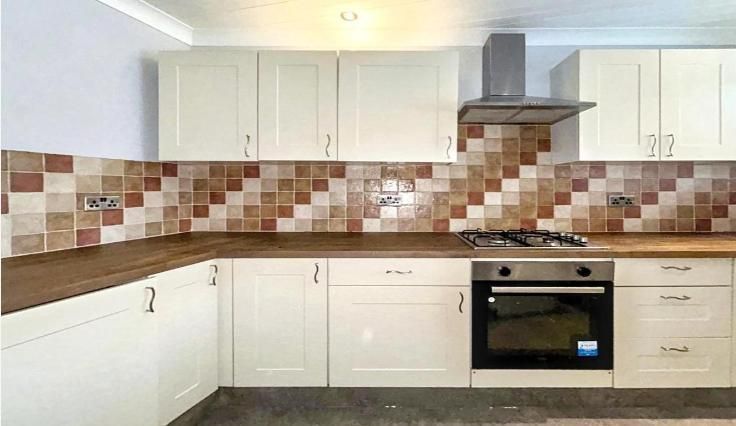 Property photo 2 of 8 Photo 2