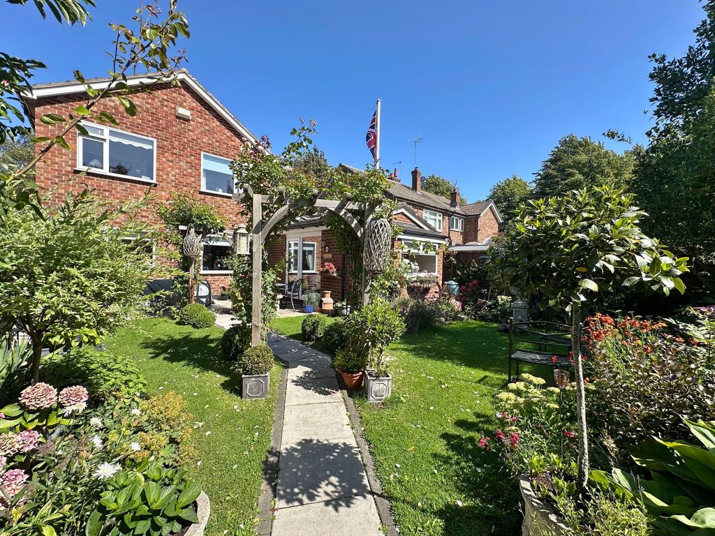 Property photo 2 of 38 Photo 2