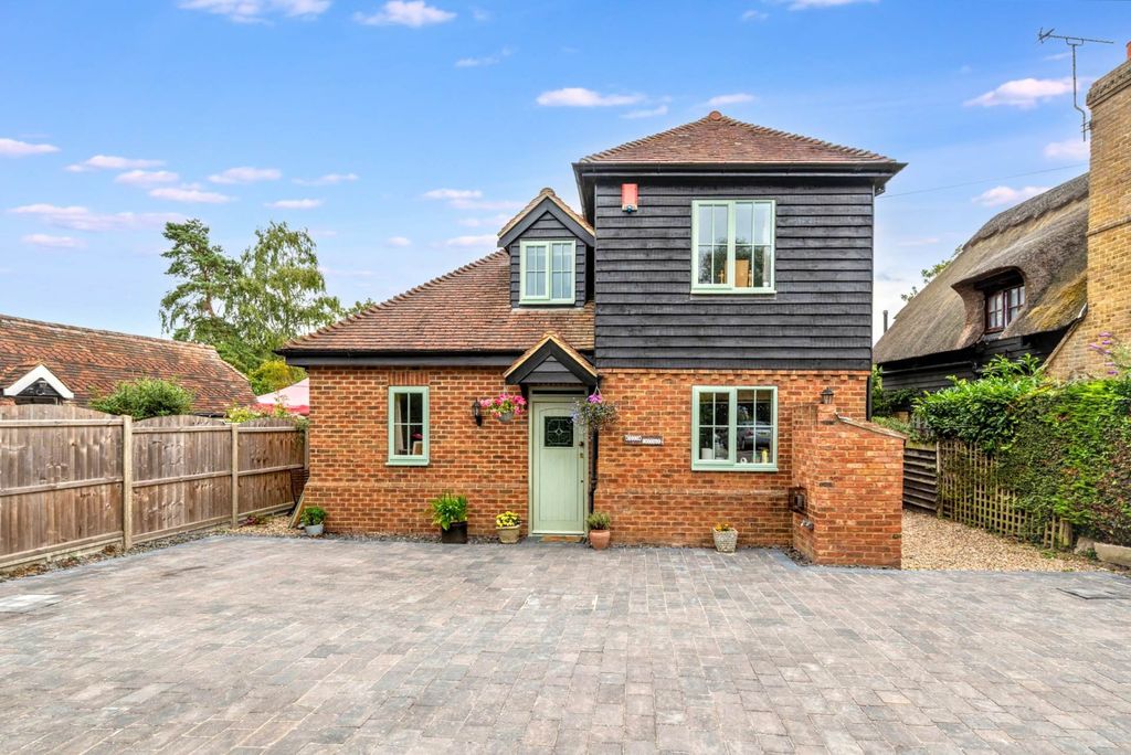 Property photo 2 of 22