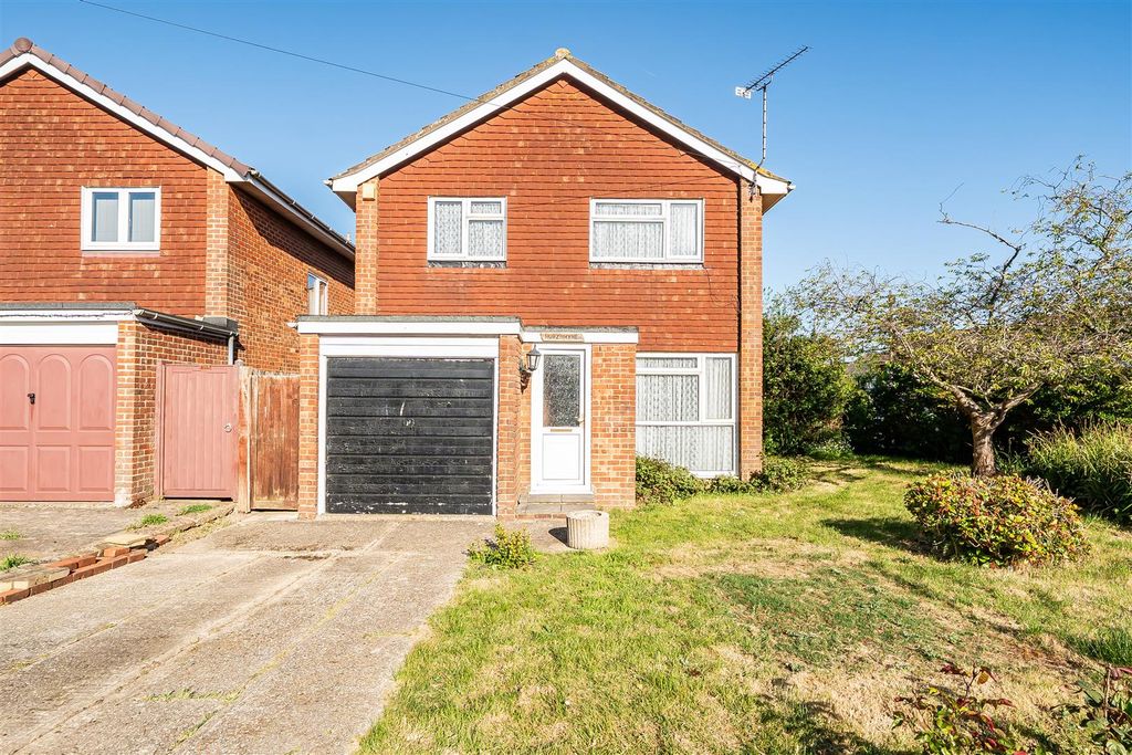 Property photo 3 of 17 For Sale By Aspire Residential | New Road