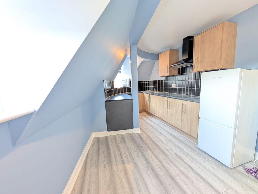 Property photo 2 of 7 Image