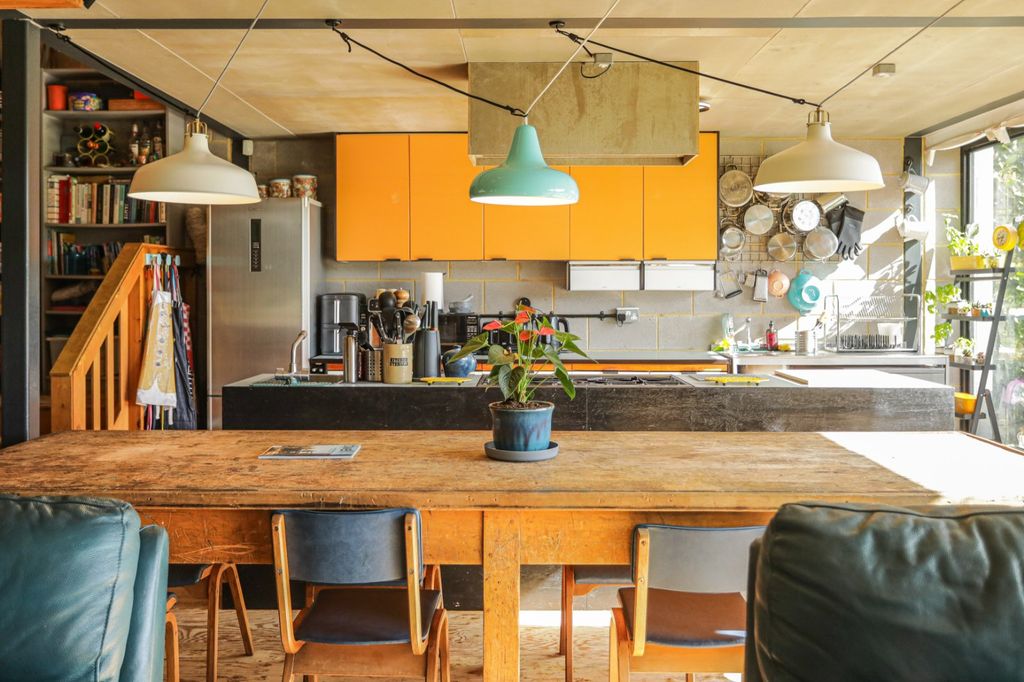 Property photo 3 of 30 Picture 3