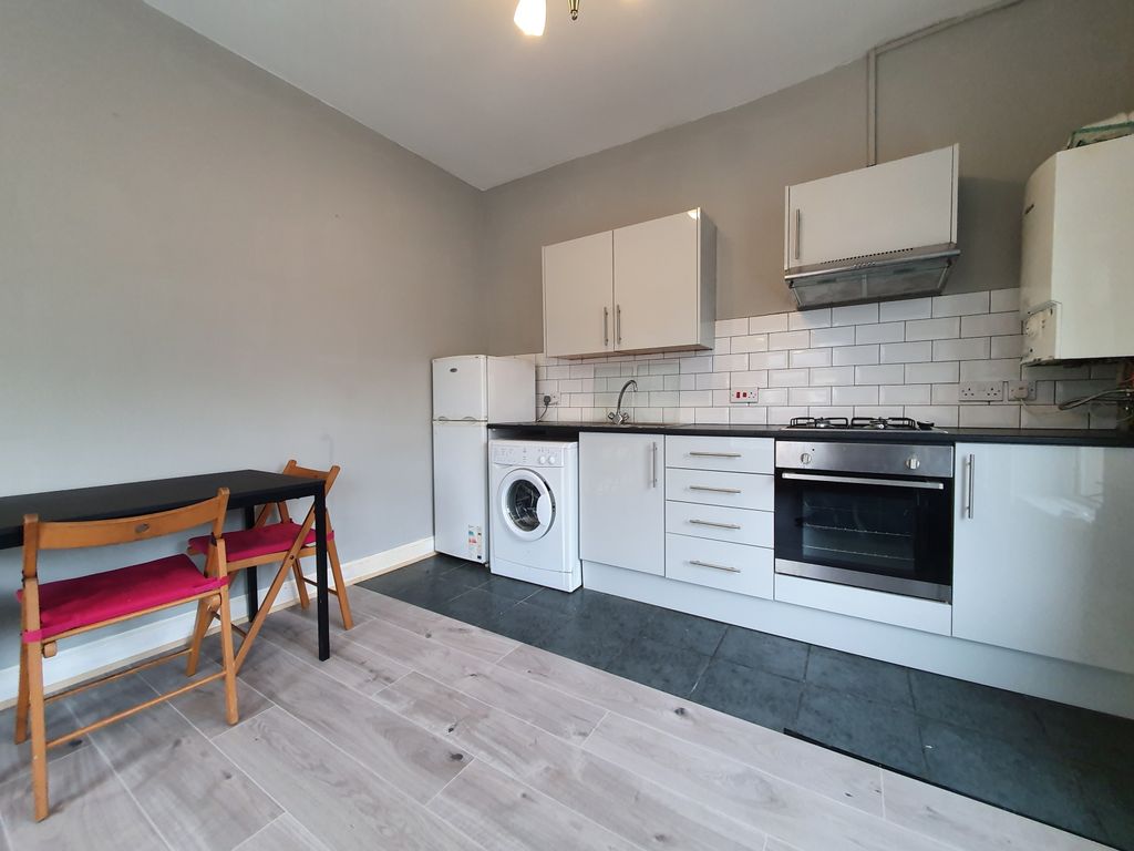 Property photo 3 of 16 Gallery