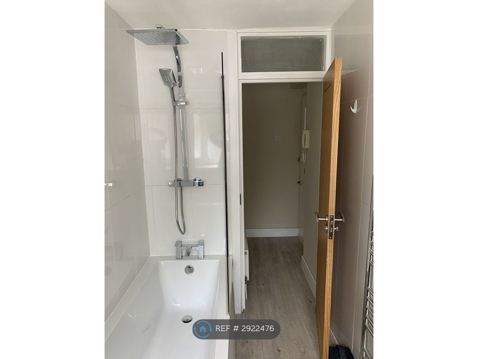 Property photo 3 of 13 Bathroom