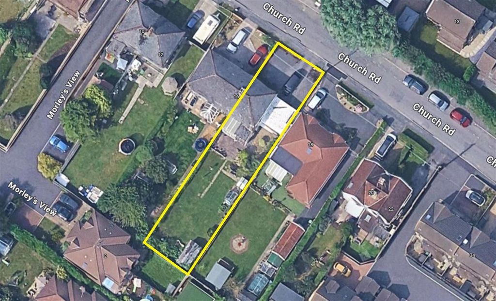 Property photo 2 of 20