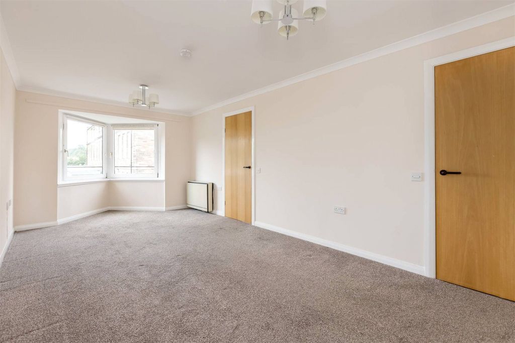 Property photo 2 of 20 Picture No. 07
