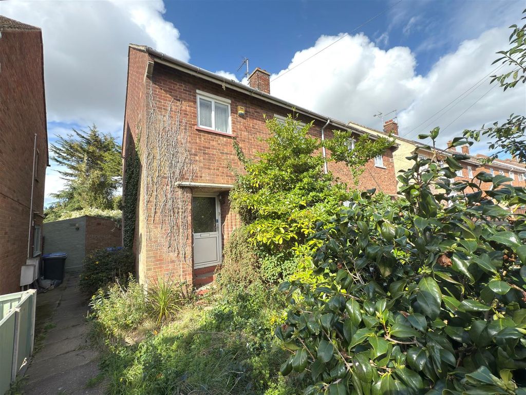 Property photo 1 of 9 Front.Jpg