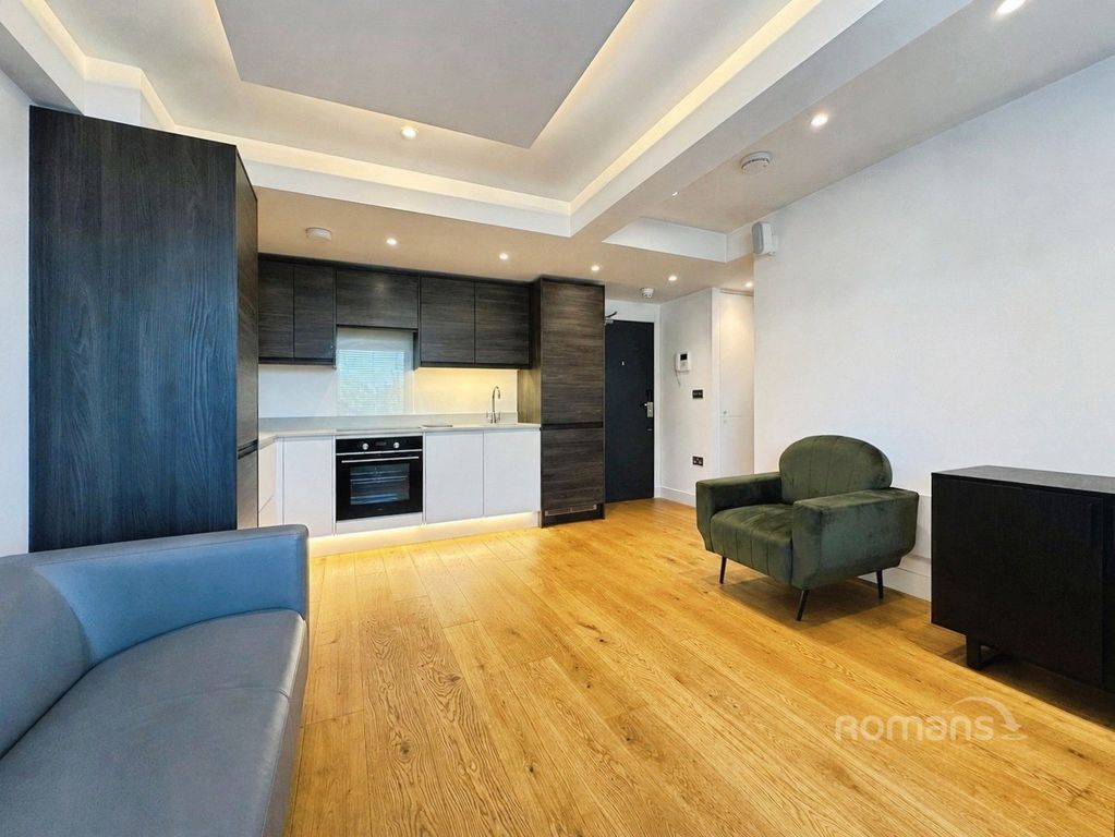 Property photo 3 of 7 Pbox-Img.Jpg