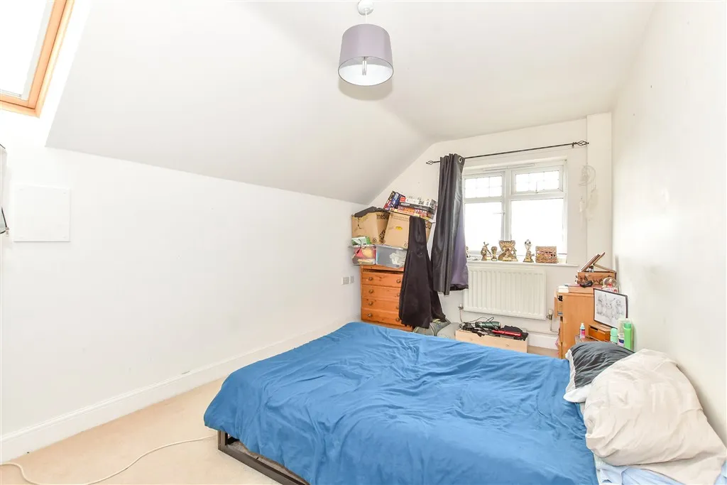 Apartment in Portsmouth, North End - View 3