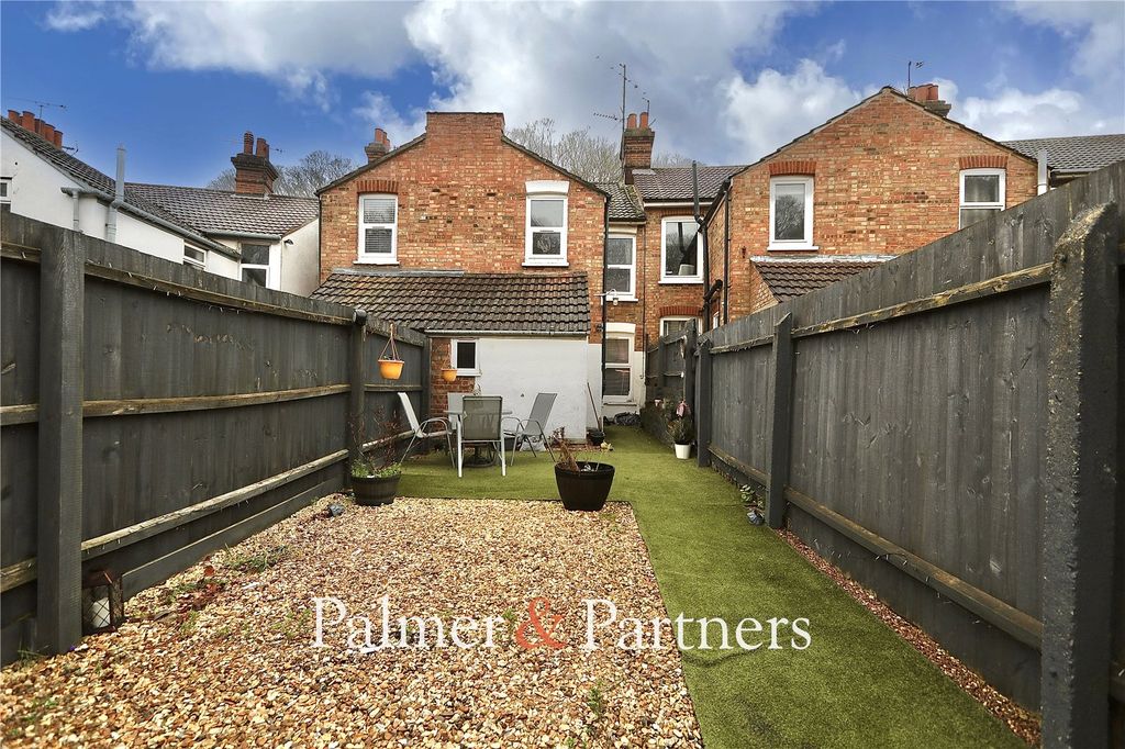 Property photo 2 of 19 Picture No. 04