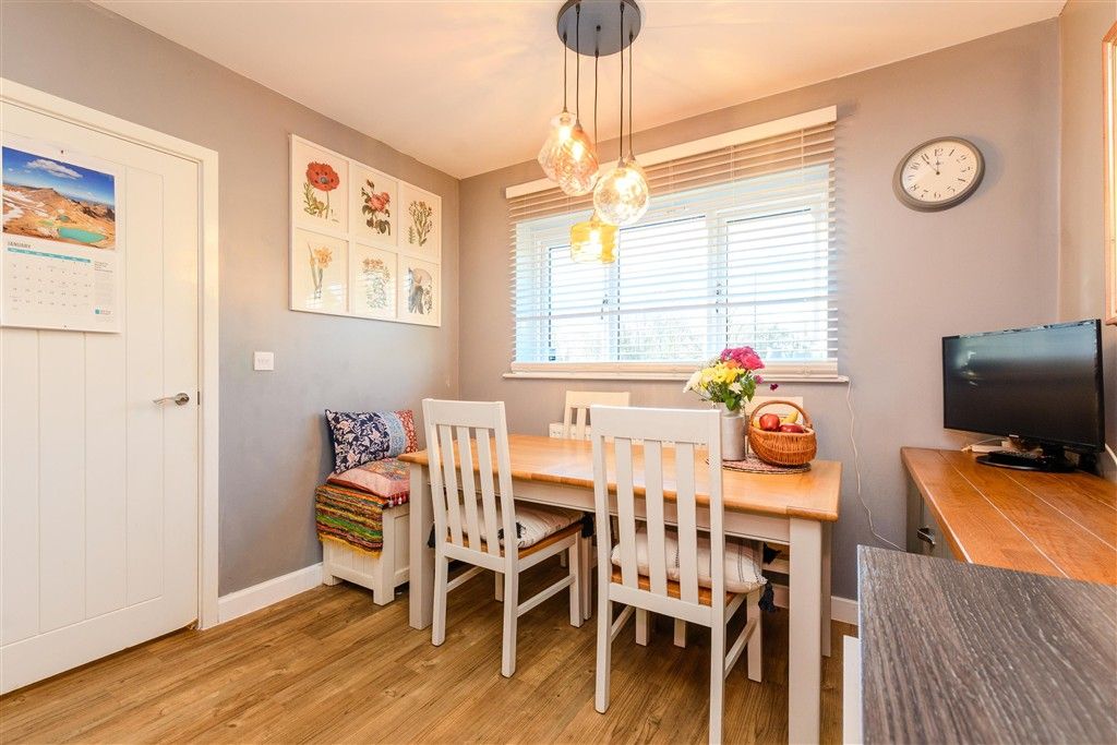 Property photo 3 of 11 Kitchen/Diner