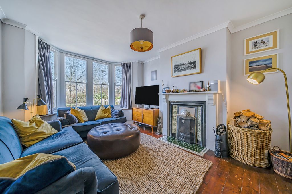 Property photo 2 of 19 1258381 (2)