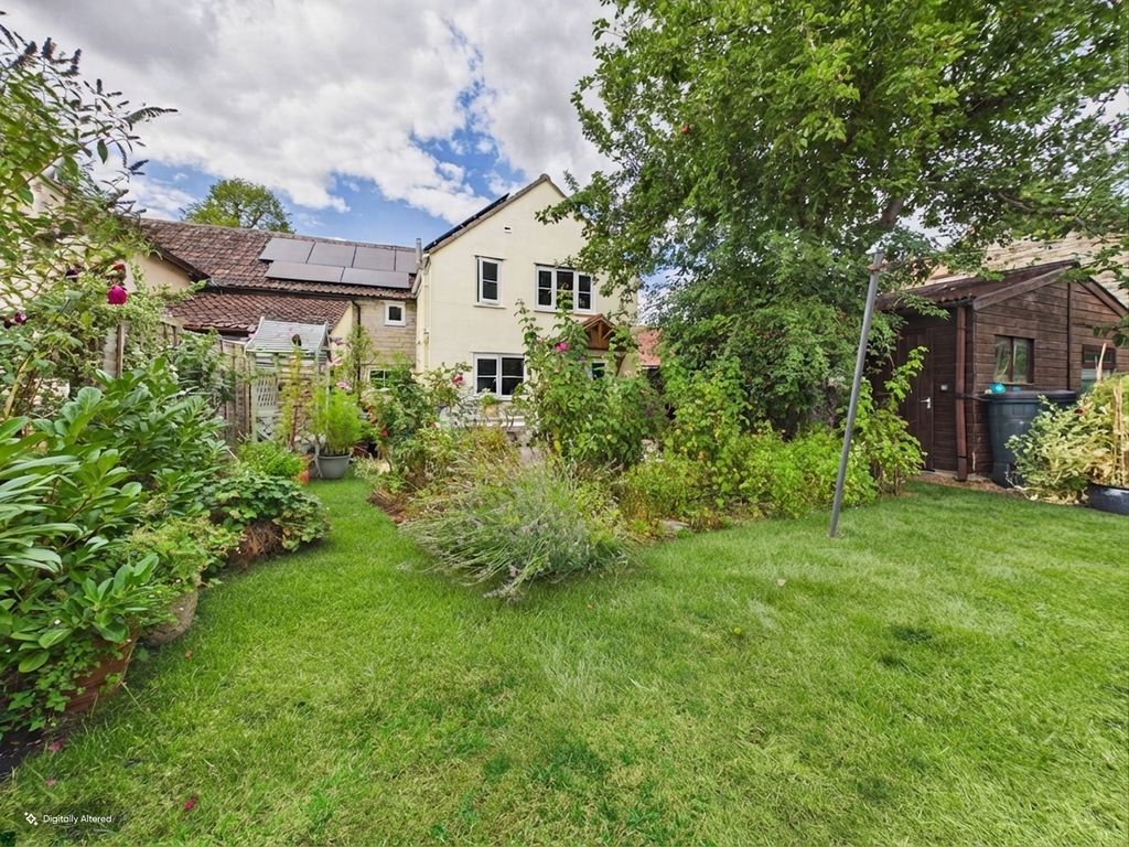 Property photo 2 of 19 Photo 2