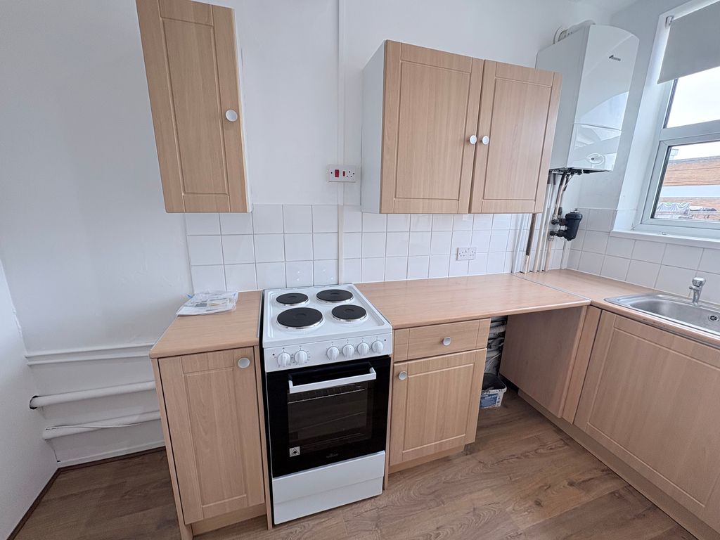 Property photo 2 of 12 15