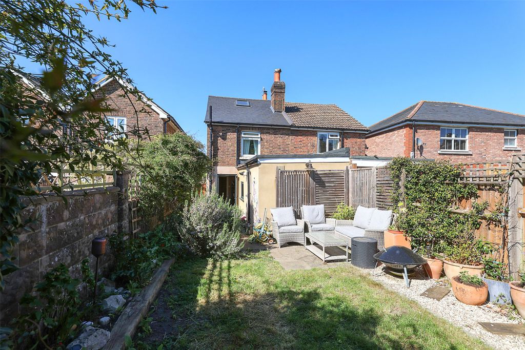 Property photo 1 of 18 Picture No. 15