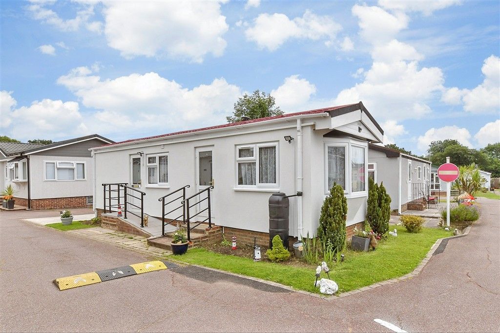 Property photo 1 of 7 External (Web)