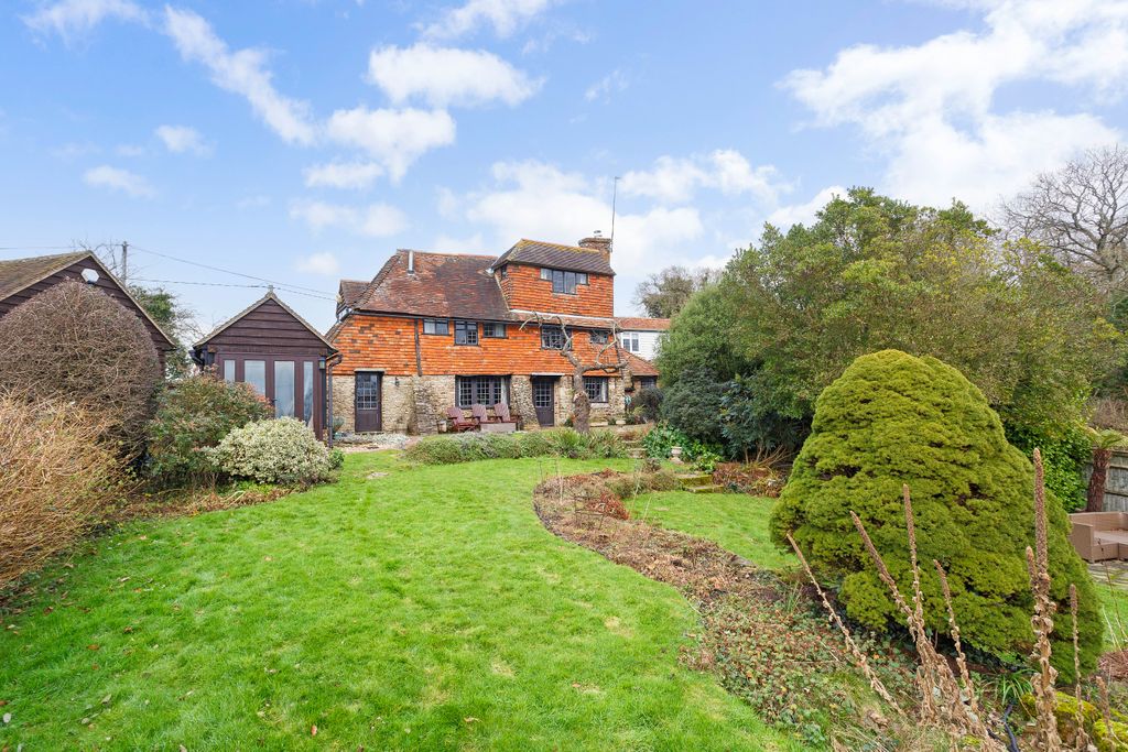 Property photo 1 of 21 17