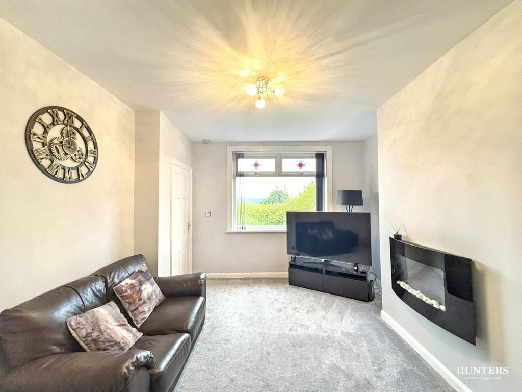 Property photo 2 of 17 Img_2020.Jpg