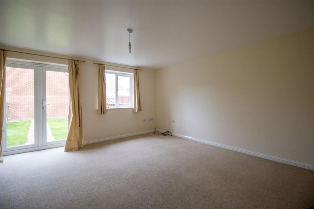 Property photo 3 of 7 2.Jpg