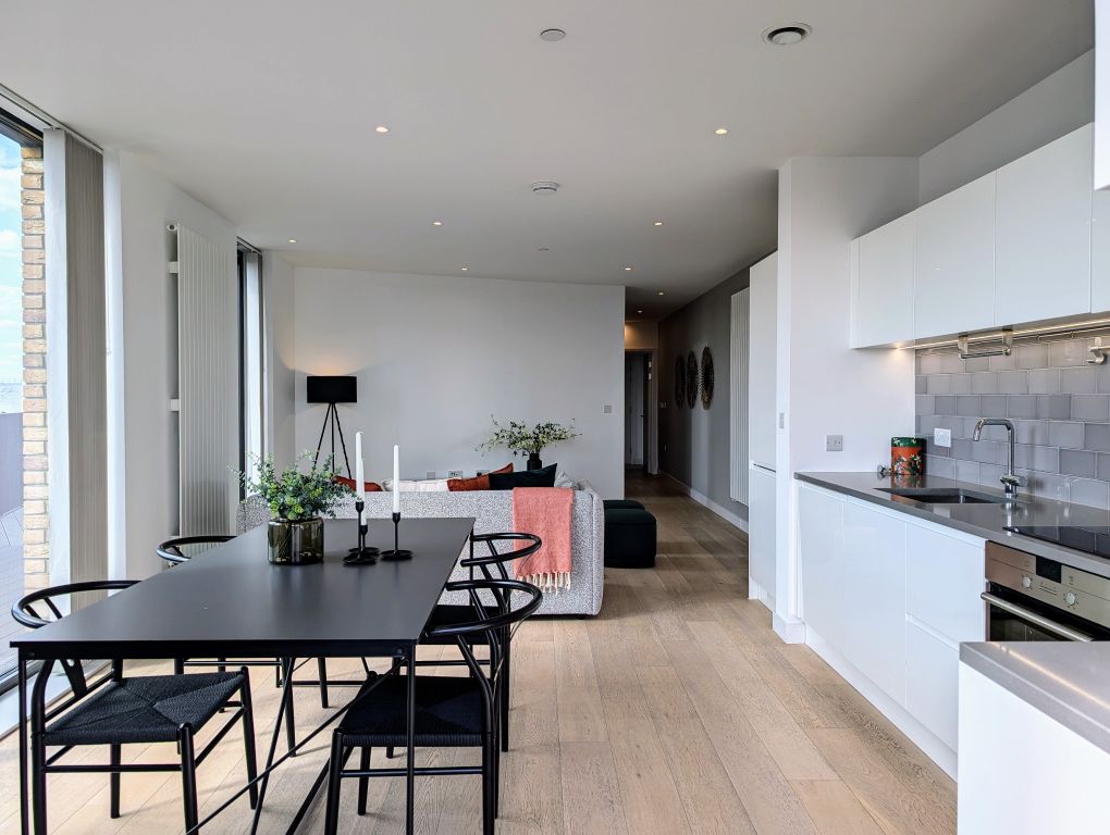Property photo 3 of 21 Open-Plan Living