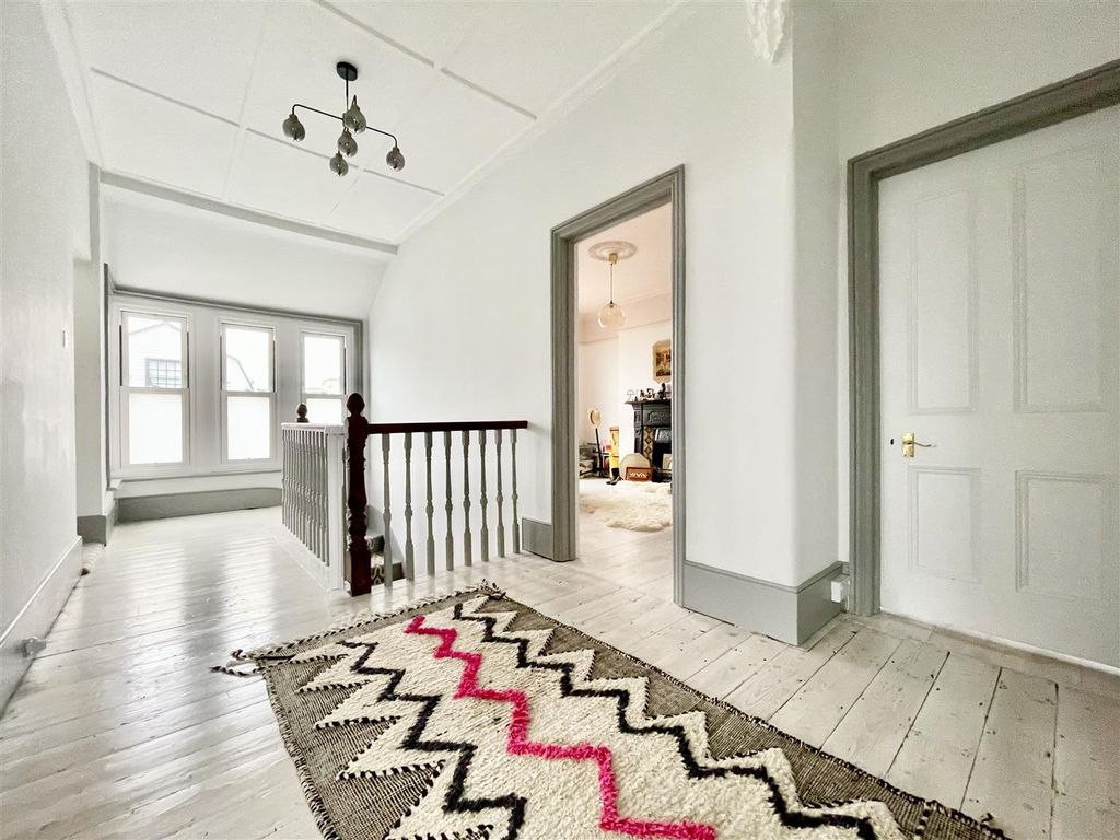 Additional image 8 of 6 bed semi-detached house for salePriory Road, Hastings TN34