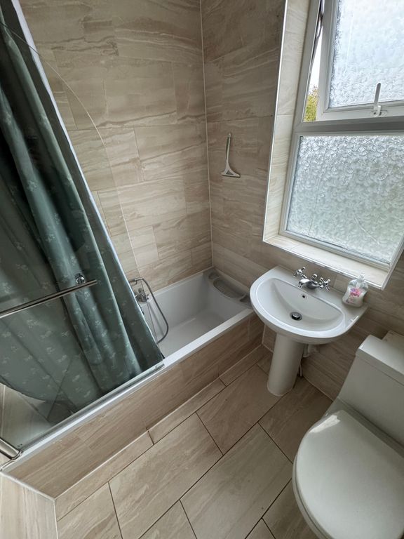 Property photo 3 of 4 Bathroom