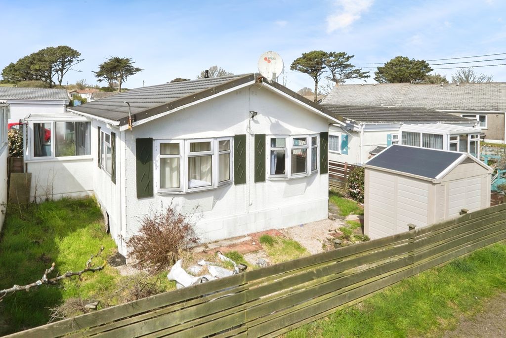 Property photo 1 of 11 Photo