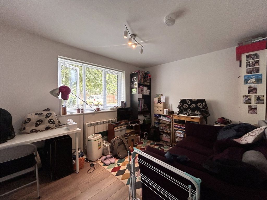 Property photo 2 of 7 Picture No. 03