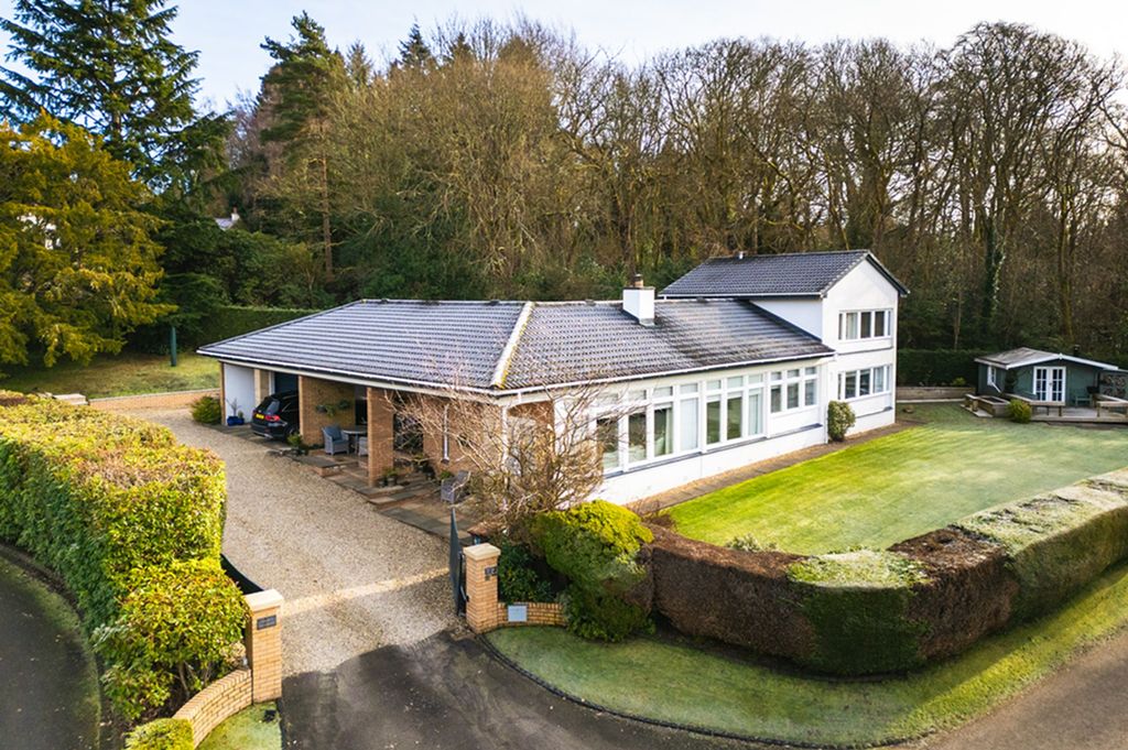 Property photo 1 of 39