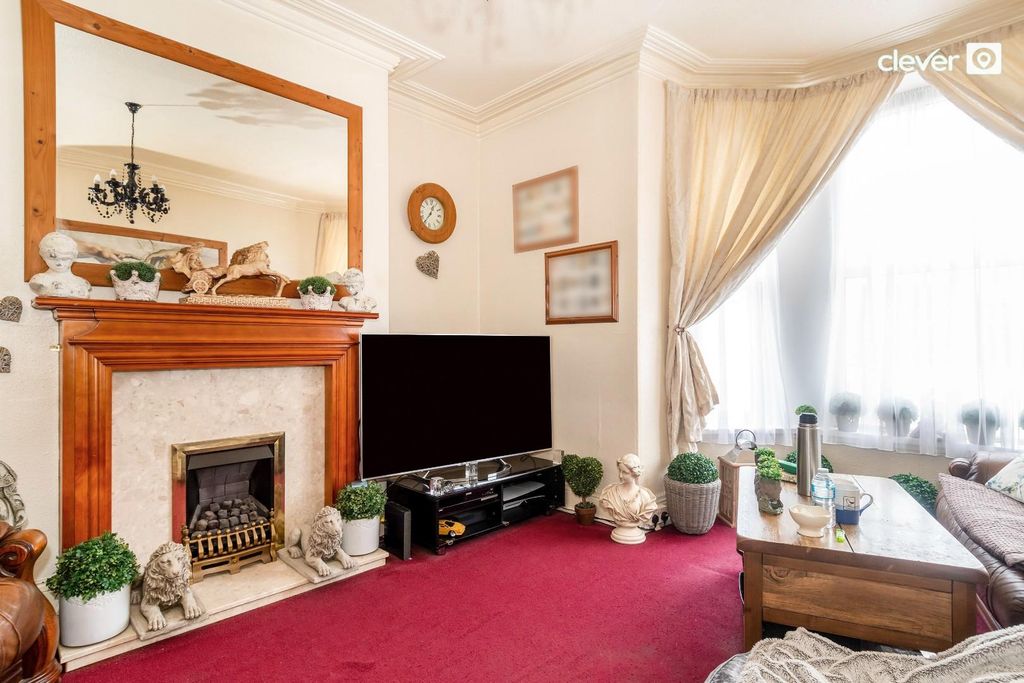 Property photo 2 of 6 20251111-_Dsc7221.Jpg