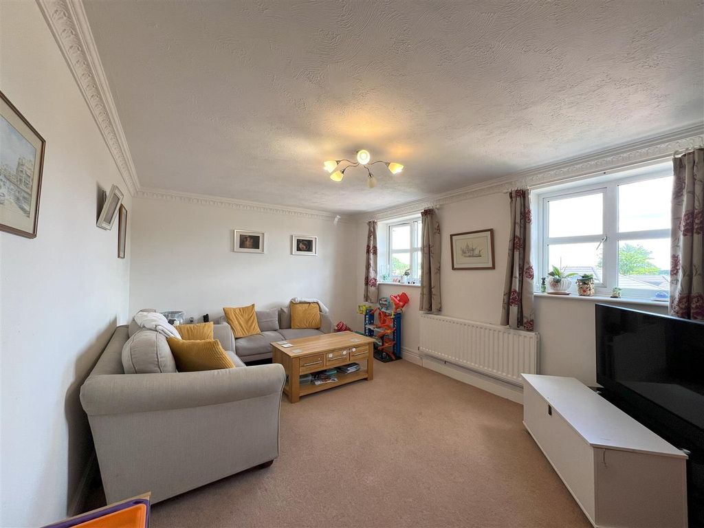 Property photo 2 of 16 Img_5652.Jpg