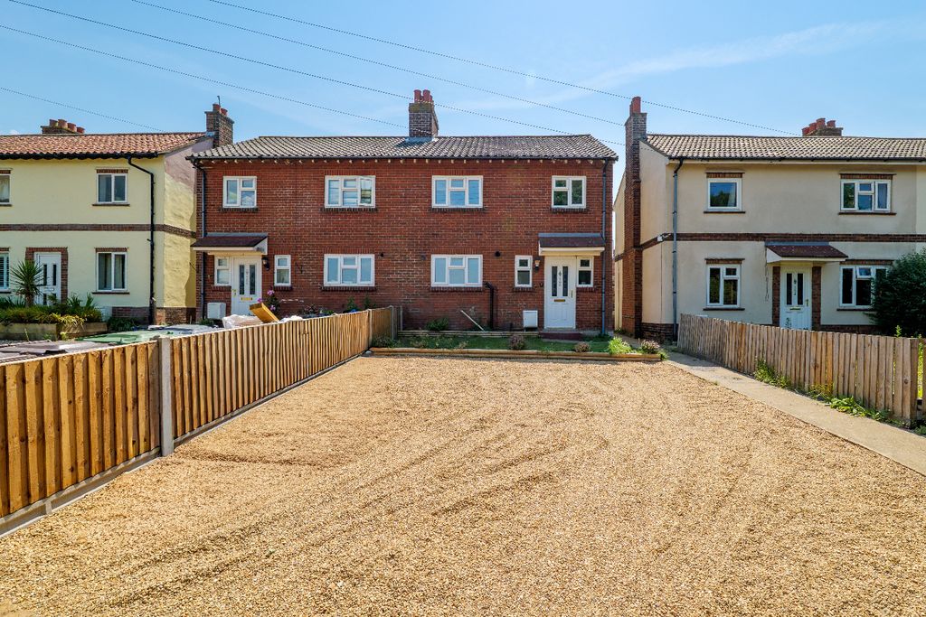 Property photo 1 of 13 5189880