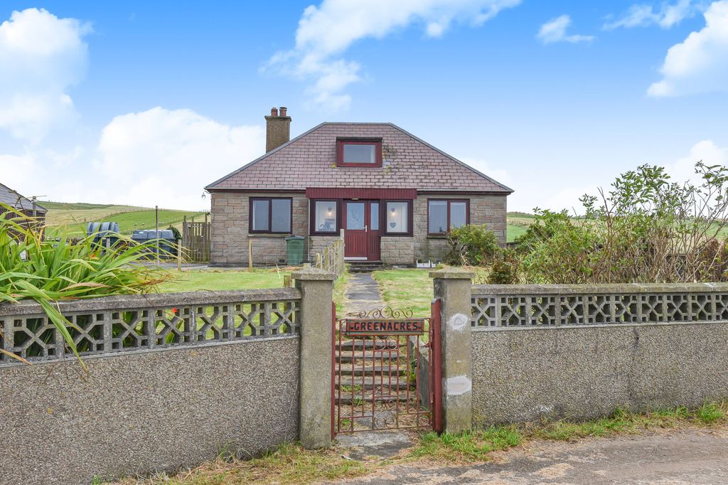 Property photo 1 of 39