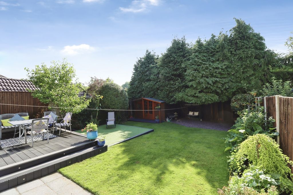 Property photo 2 of 21 Pbox-Img.Jpg