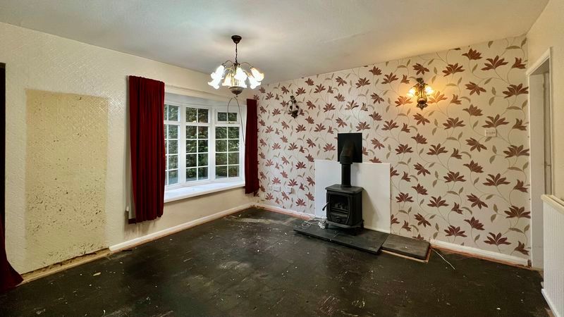 Property photo 3 of 17 Photo 10