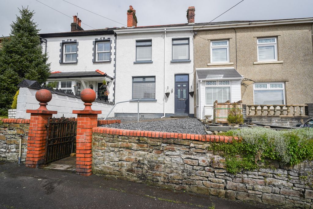 Property photo 1 of 20 Dsc00417