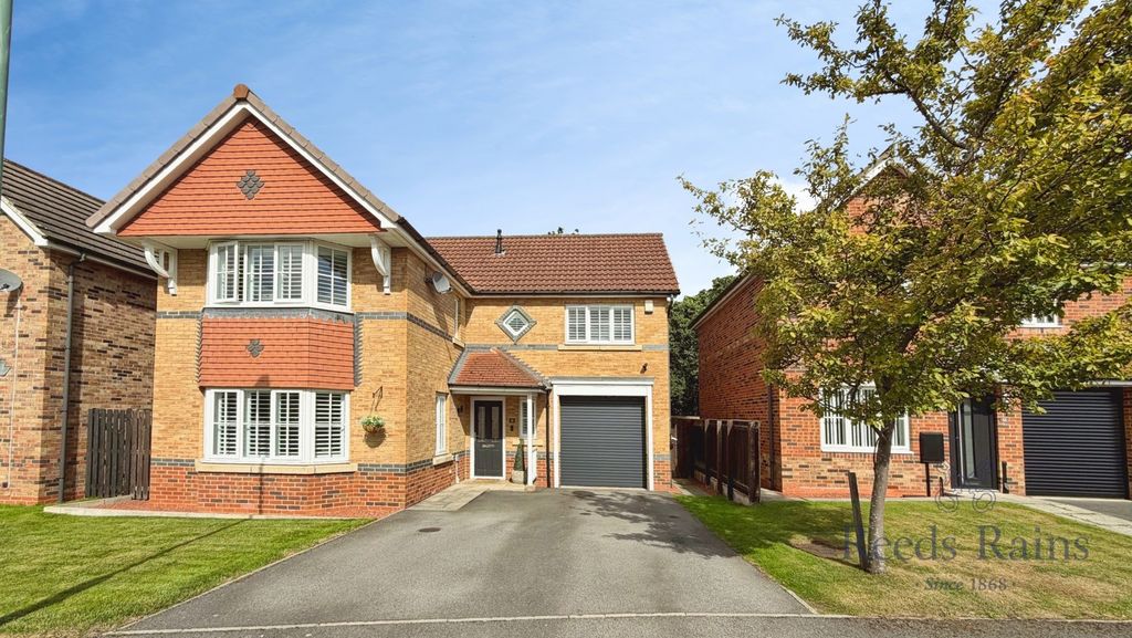 Property photo 1 of 16 Pbox-Img.Jpg