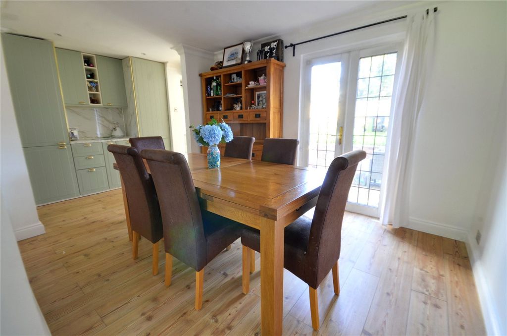 Property photo 3 of 17 Dining Room/Kitchen