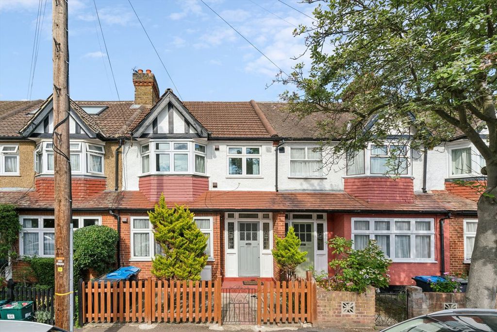 Property photo 1 of 8