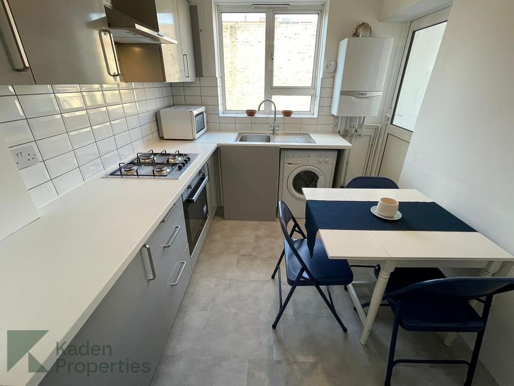 Property photo 2 of 29