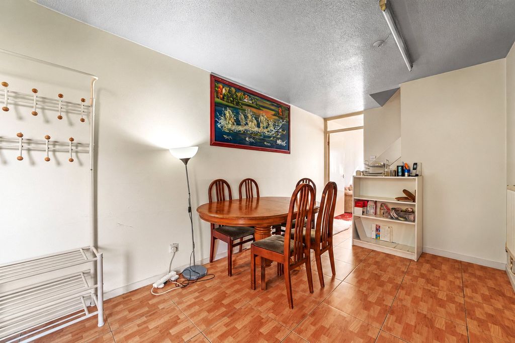Property photo 3 of 19 Picture No. 22