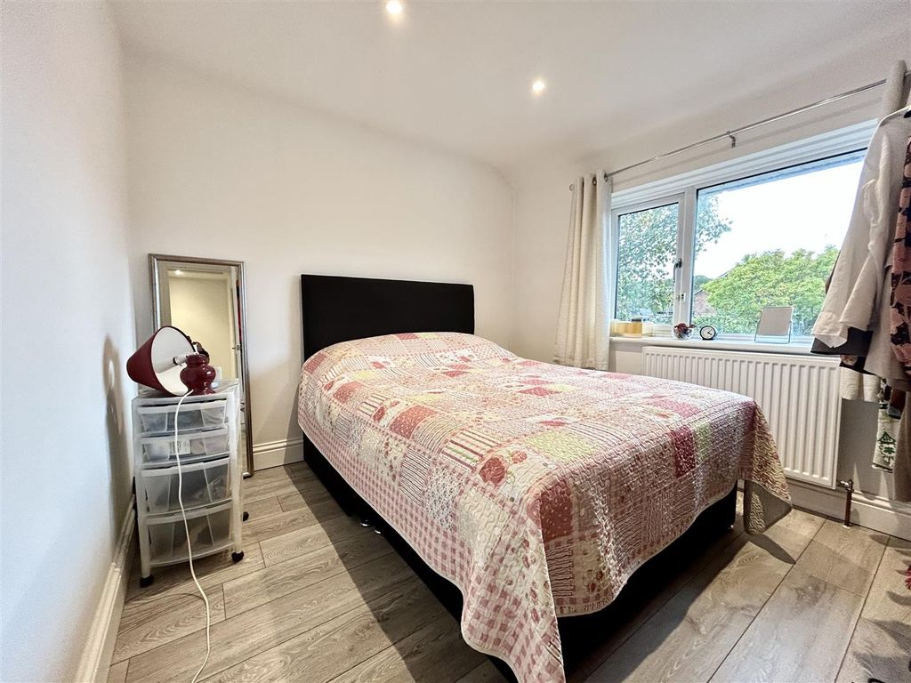 Property photo 2 of 11 Img_6081.Jpg