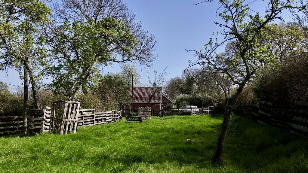 Property photo 3 of 13 Picture No. 31